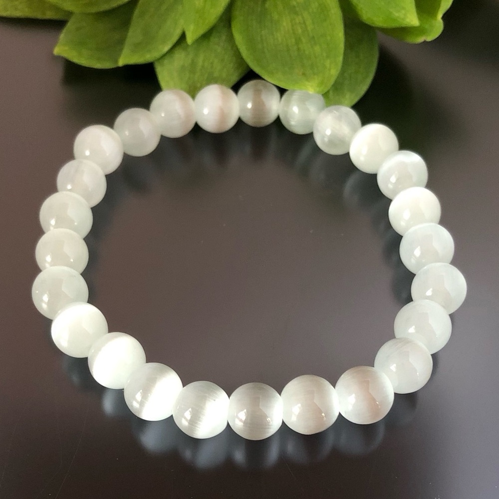 White Cat Eye 7" Natural Stone Beaded Bracelet